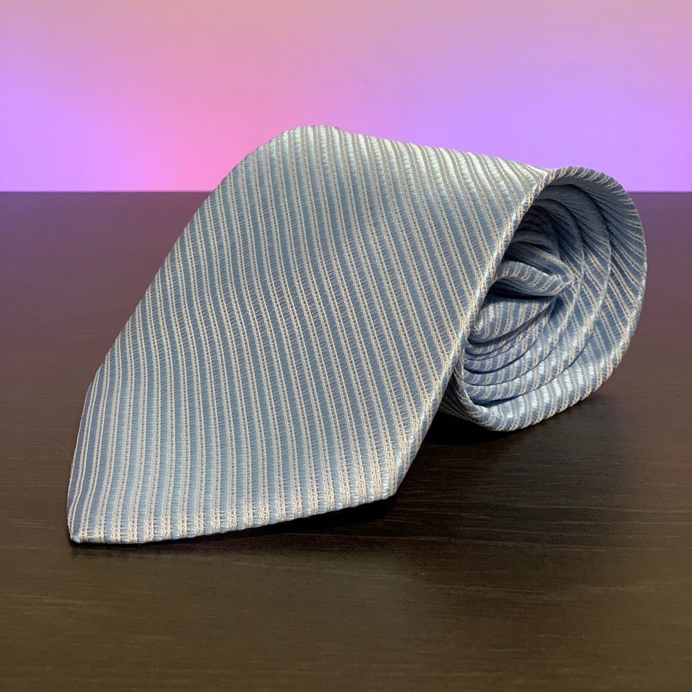 Giorgio Armani Mens luxury neck tie